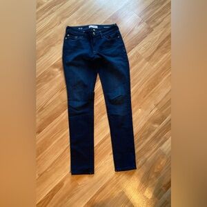 DL1961 Amanda Skinny jeans, Zip/Button Closure, Stretch! Sz 27 Comfy!